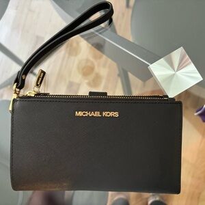 MK wristlet